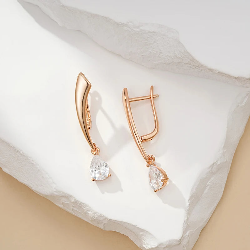 Boucles d'oreilles avec zircons en poire, bijou en plaqué or rose
