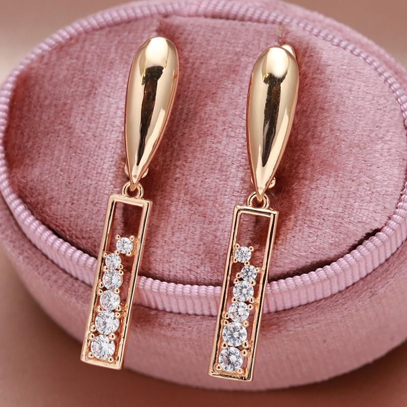 Boucles d'oreilles pendantes design rectangulaire, bijou en plaqué or rose 585 (14 carats) et en zircons naturels