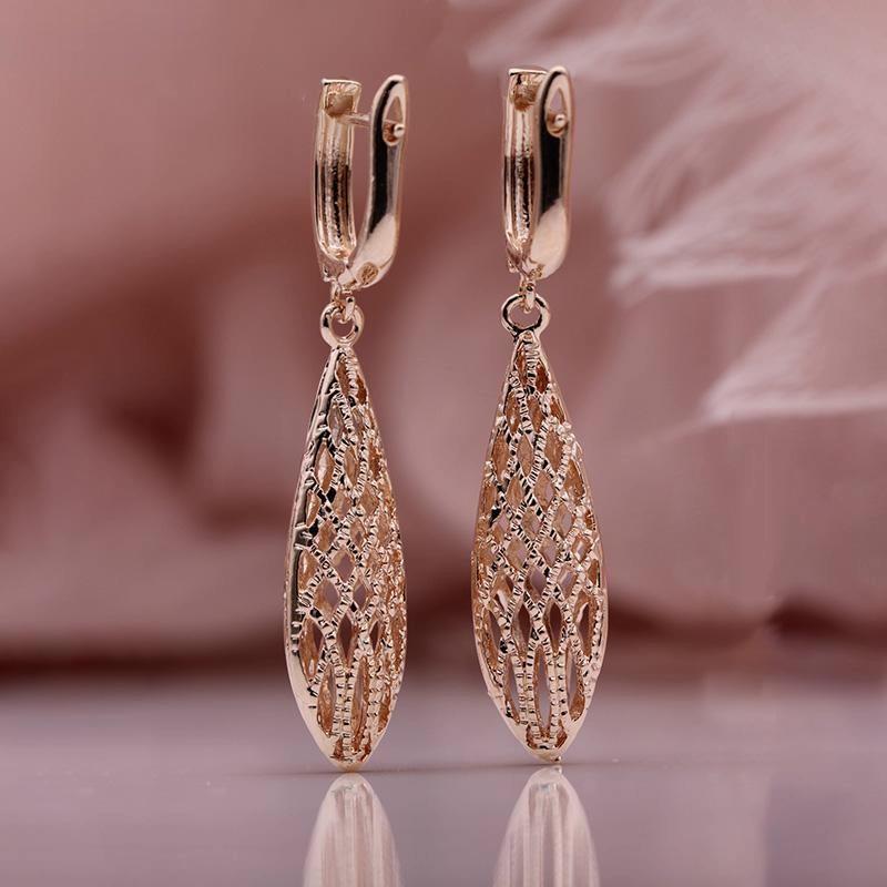 Boucles d'oreilles Design ajouré en alliage plaqué or 585 (14 carats)