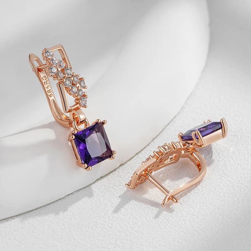 Boucles d'oreilles zircons géométriques, bijou en alliage plaqué or 585 (14 carats) et en zircons naturels