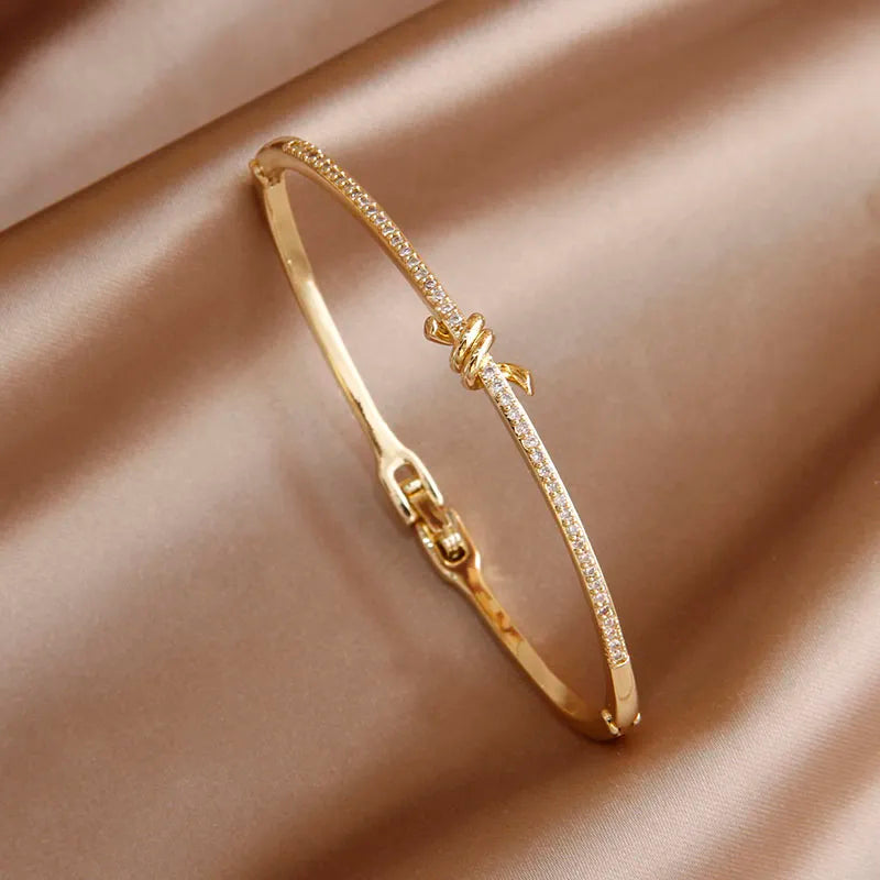 Bracelet Serpent, bijou en plaqué or jaune 585 (14 carats) et en zircons naturels