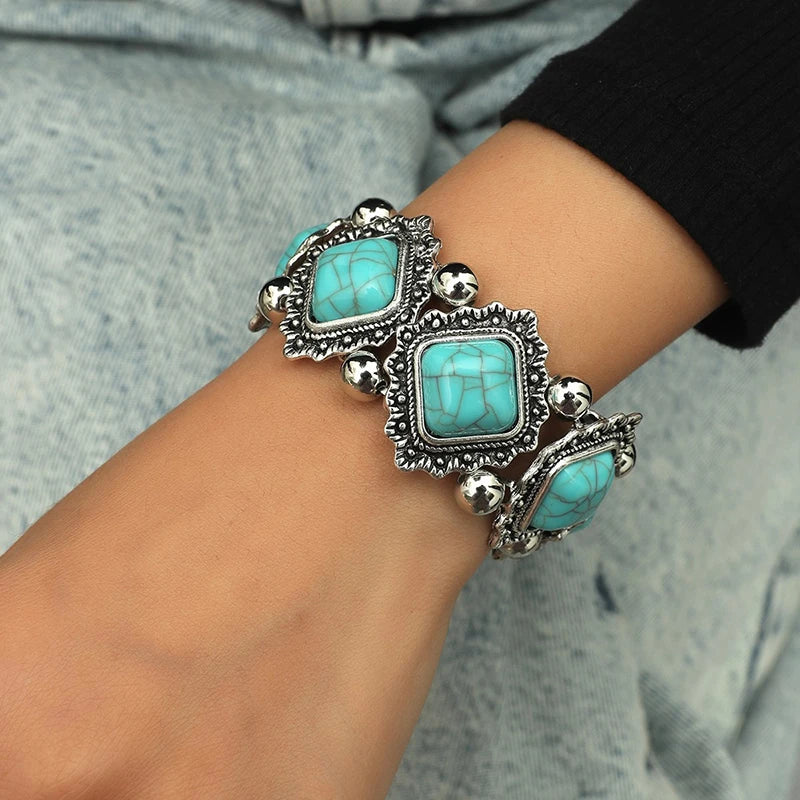 Bracelet bohème chic pierre bleue, bijou en pierre naturelle