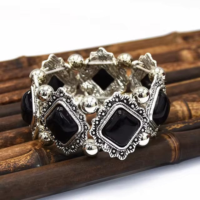 Bracelet bohème chic, pierre noire, bijou en pierres naturelles