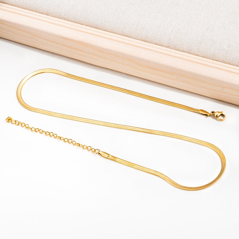 Chaîne maille chevron, bijou en acier inoxydable doré