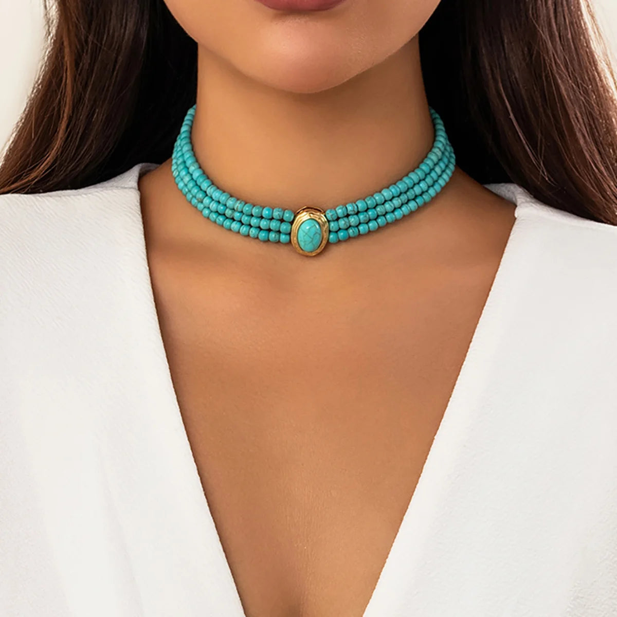 Collier multicouches de perles, bijou en alliage plaqué or et en pierre naturelle turquoise