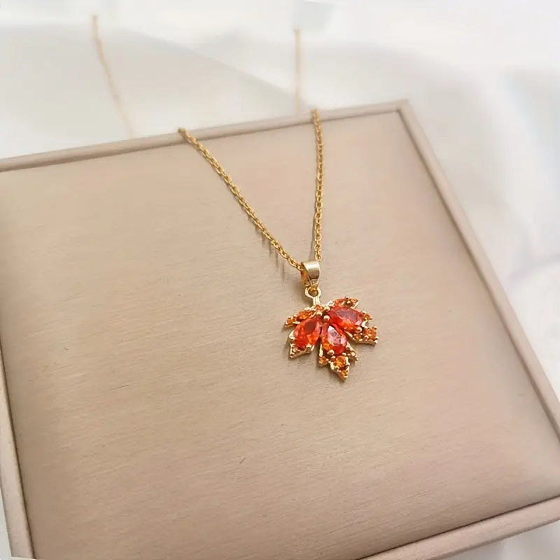 Collier Feuille d'érable avec zircons marrons, bijou en acier inoxydable doré