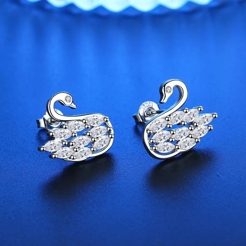 boucles d'oreilles minimalistes cygnes avec zircons