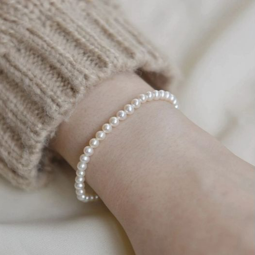 Bracelet de perles nacrées, bijou en acrylique