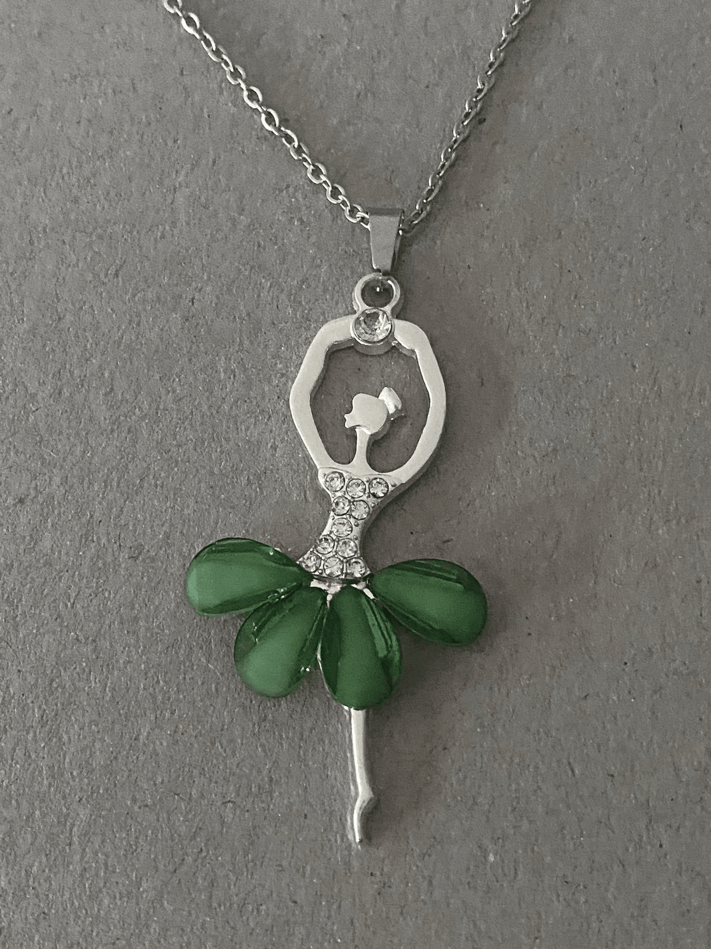 Collier pendentif Ballerine avec strass, vert foncé, bijou en acier inoxydable