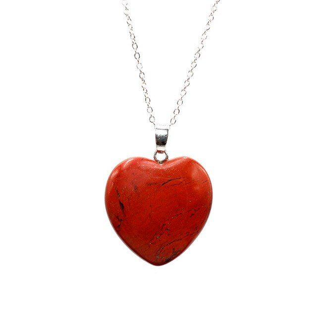 collier pendentif pierre naturelle jaspe rouge bijou chakra en forme de coeur