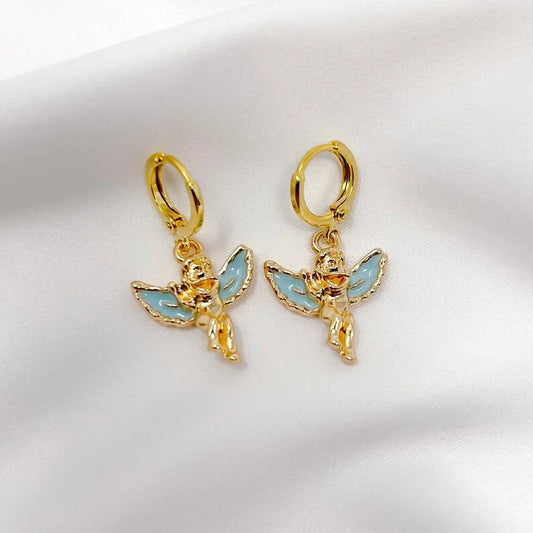 Boucles d'oreilles Ange aux ailes bleues, bijou en plaqué or et en émail