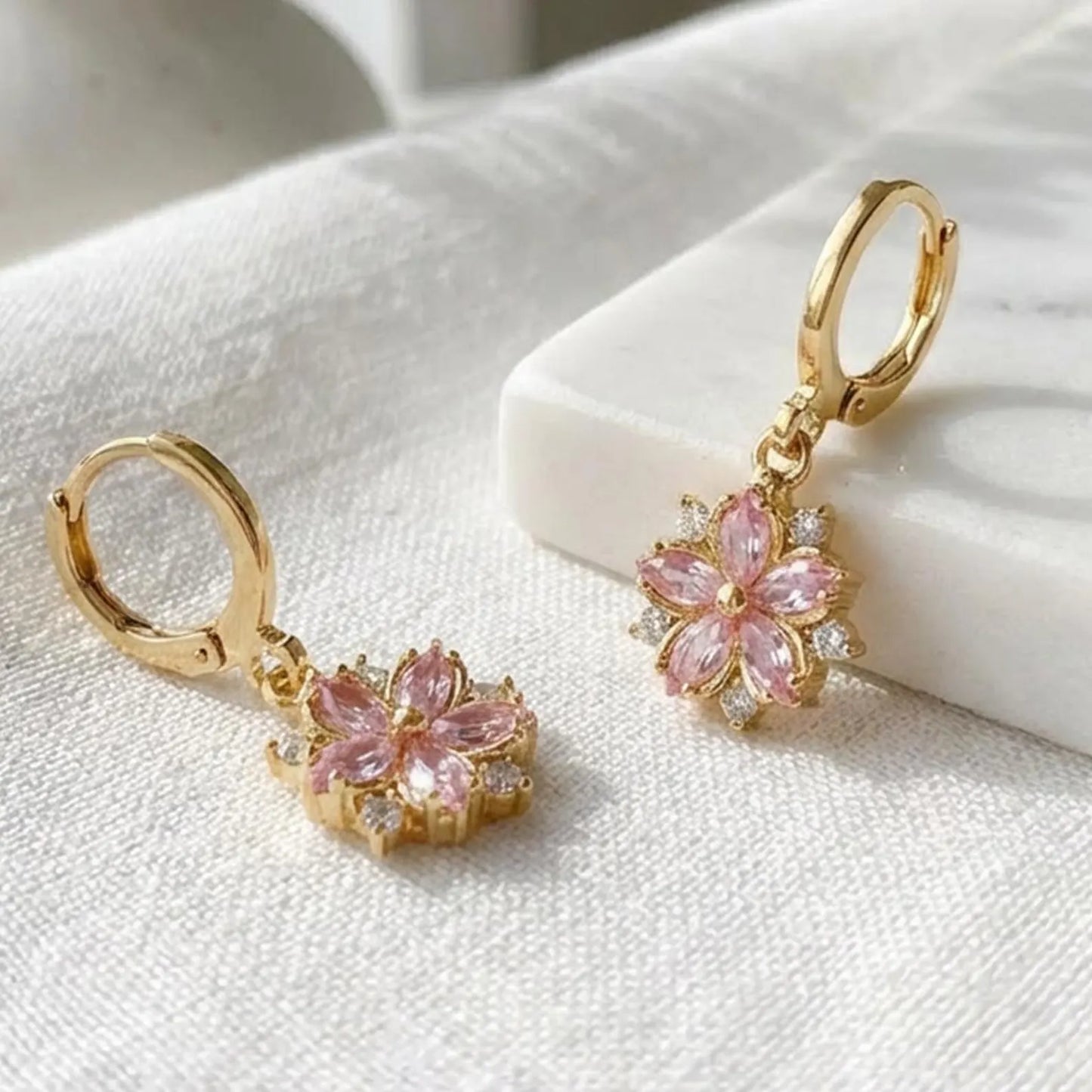 Boucles d'oreilles Sakura, bijou en acier inoxydable plaqué or, cristaux et zircons