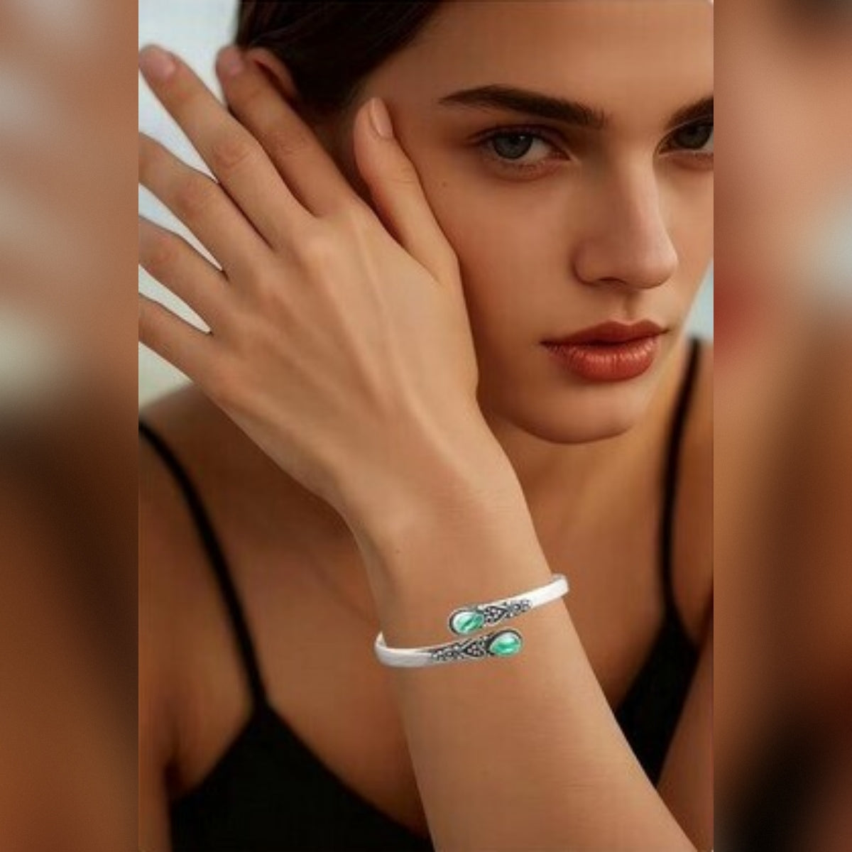 Bracelet bangle ouvert en pierre naturelle agate verte