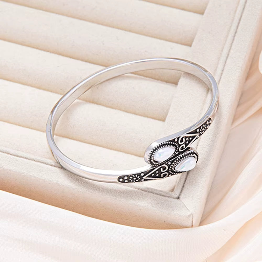 Bracelet bangle ouvert en pierre naturelle agate blanche