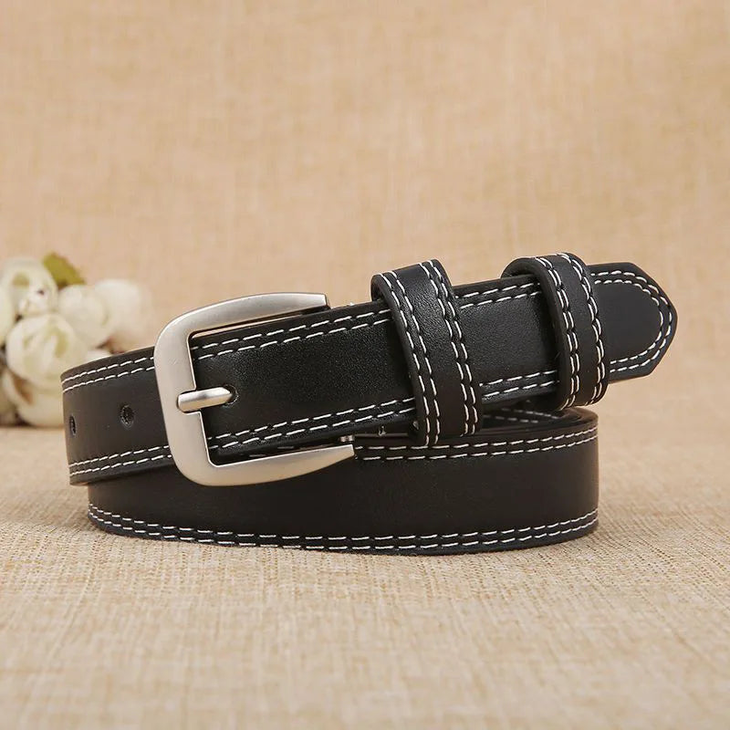 Ceinture fine, noire, en cuir véritable