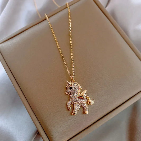 Collier Licorne avec zircons blancs, bijou en acier plaque or rose