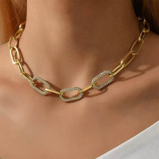 Collier ras-du-cou Maillons XL avec Zircons, bijou en acier inoxydable doré