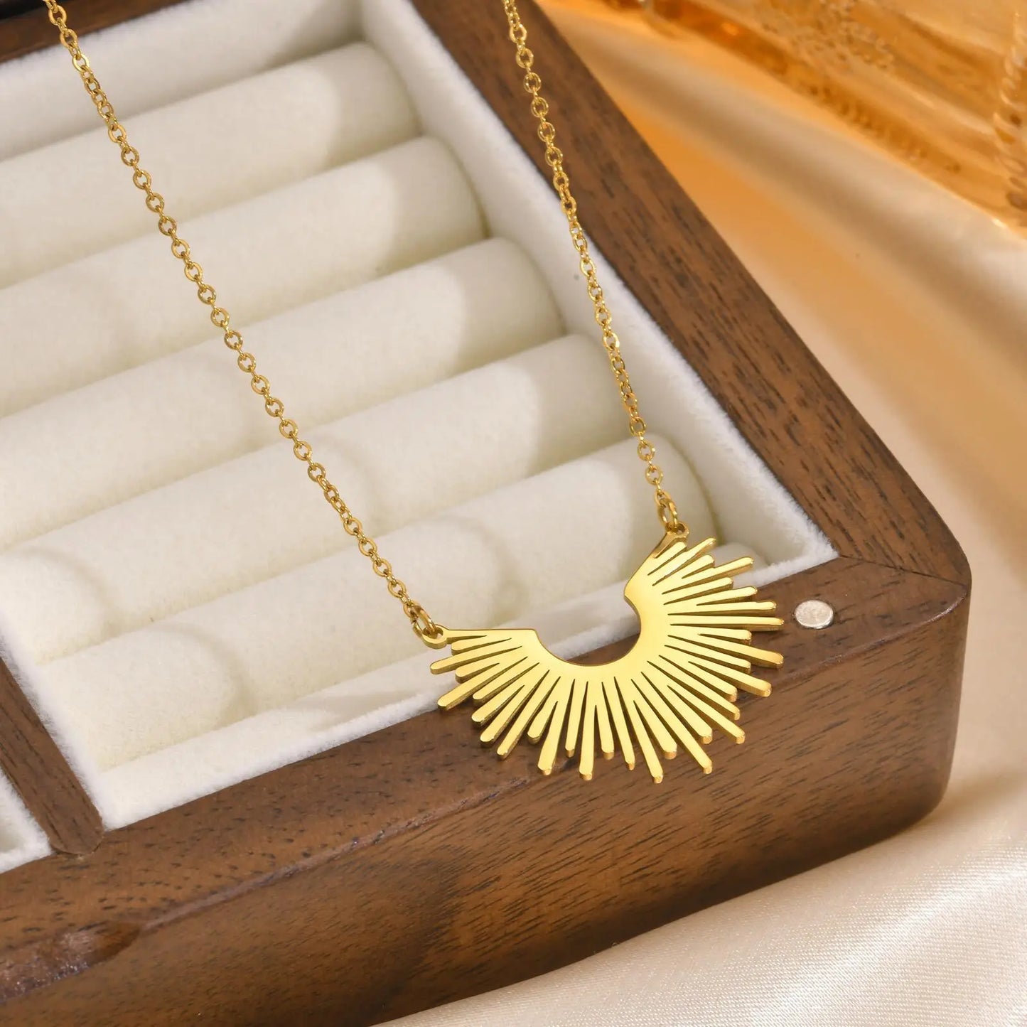 Collier Soleil, bijou en acier inoxydable doré 750 (18 carats)