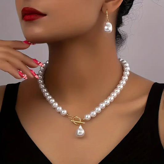 Ensemble de bijoux de perles beige ivoire, bijoux en plaqué or et en acrylique