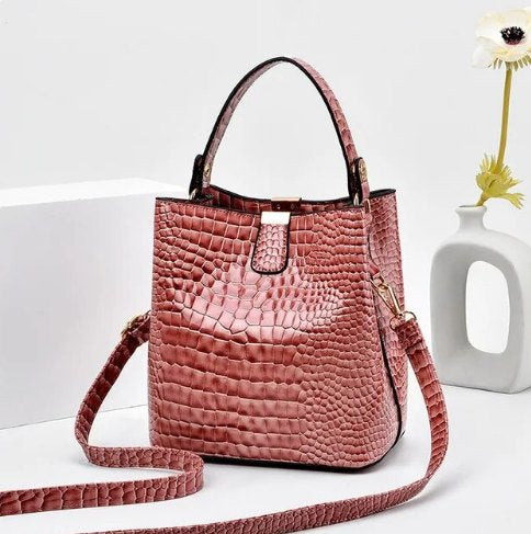 Sac seau à motif crocodile, en simili-cuir rose