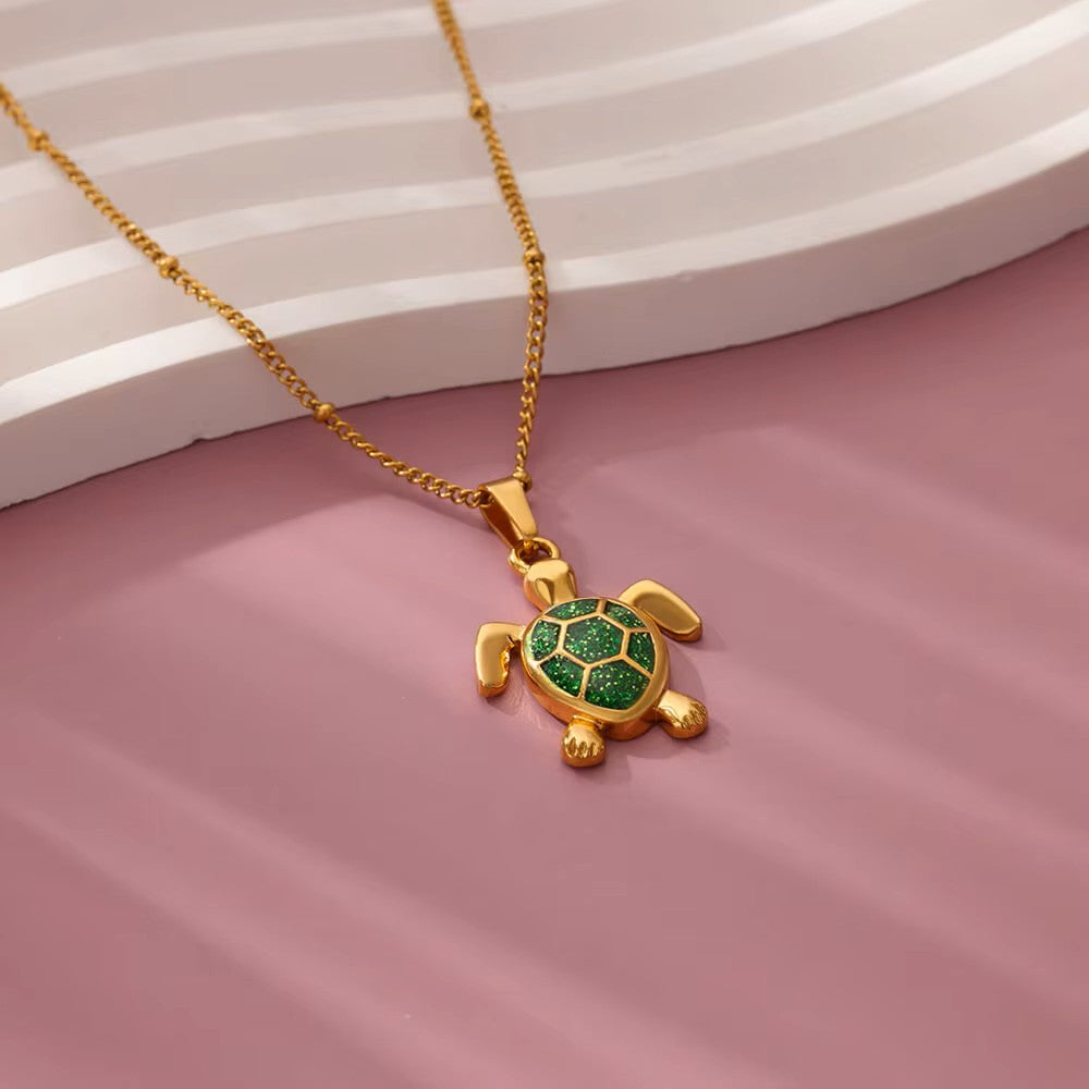 Collier Tortue verte, bijou en acier inoxydable doré