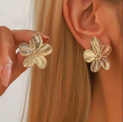 Boucles d'oreilles fleurs d'or, bijou en plaqué or 585 (14 carats)