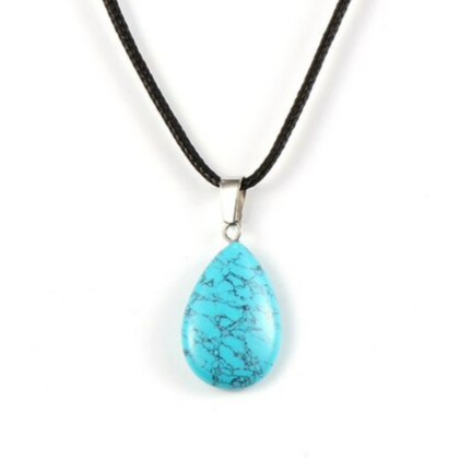 Collier avec pendentif "goutte" en Opale de corail turquoise, bijou en pierre naturelle