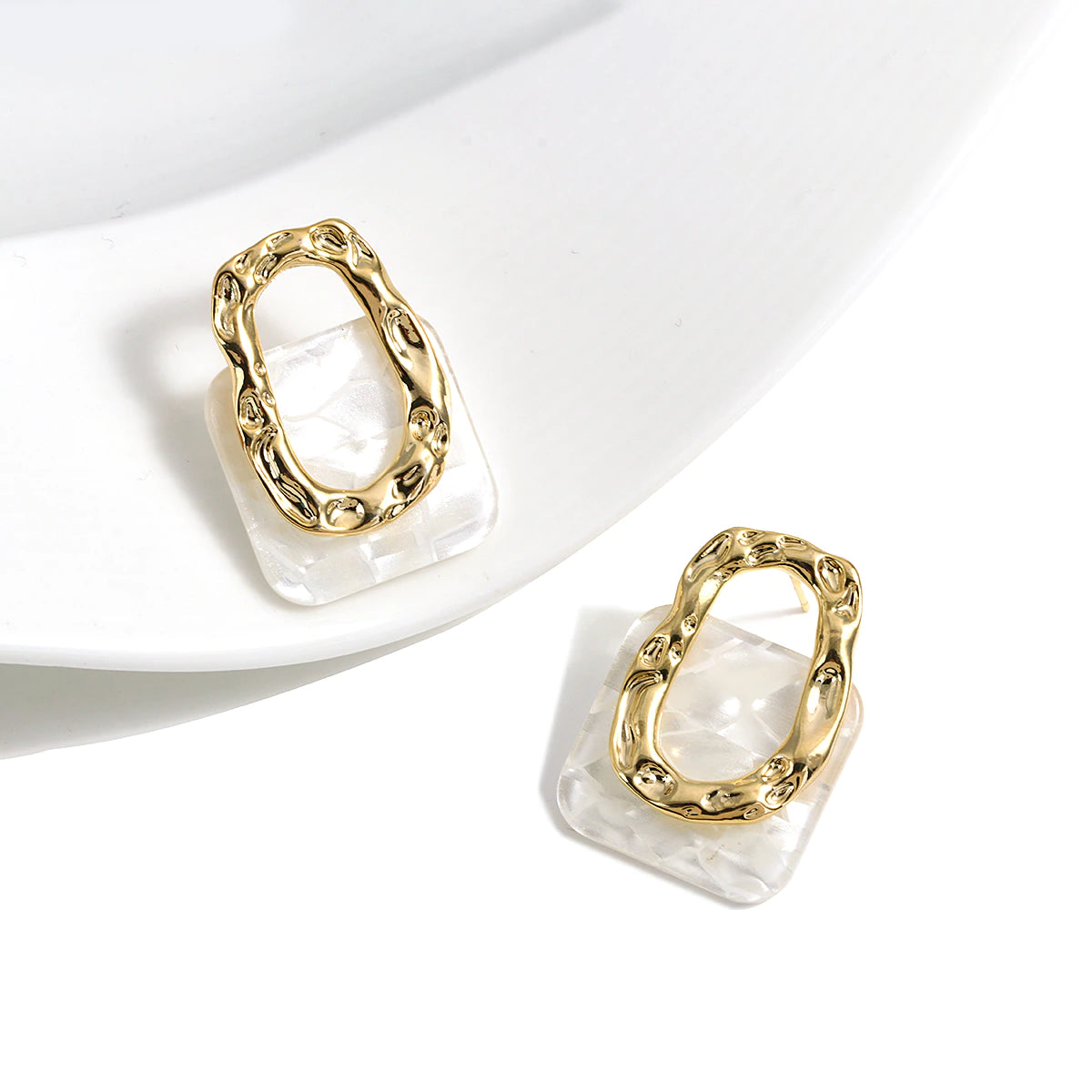 boucles d'oreilles géométriques