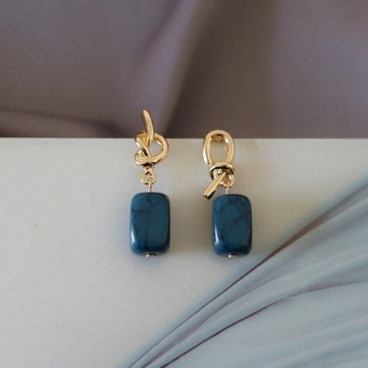 Boucles d'oreilles Pierre bleue, bijou en plaqué or et en pierre naturelle