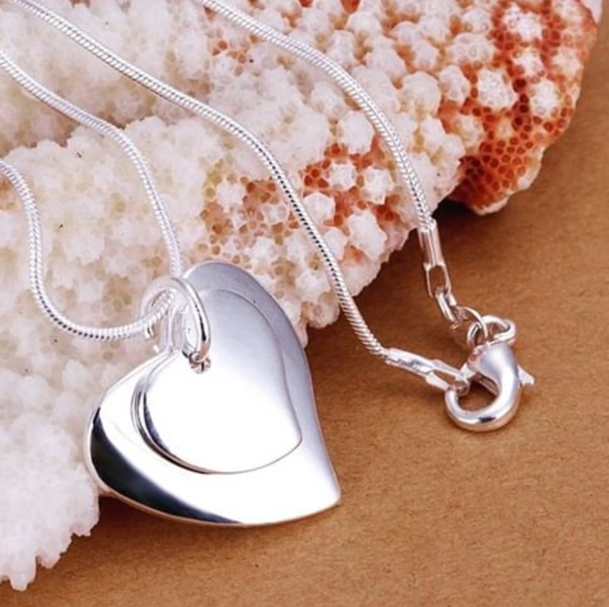 collier pendentif coeurs