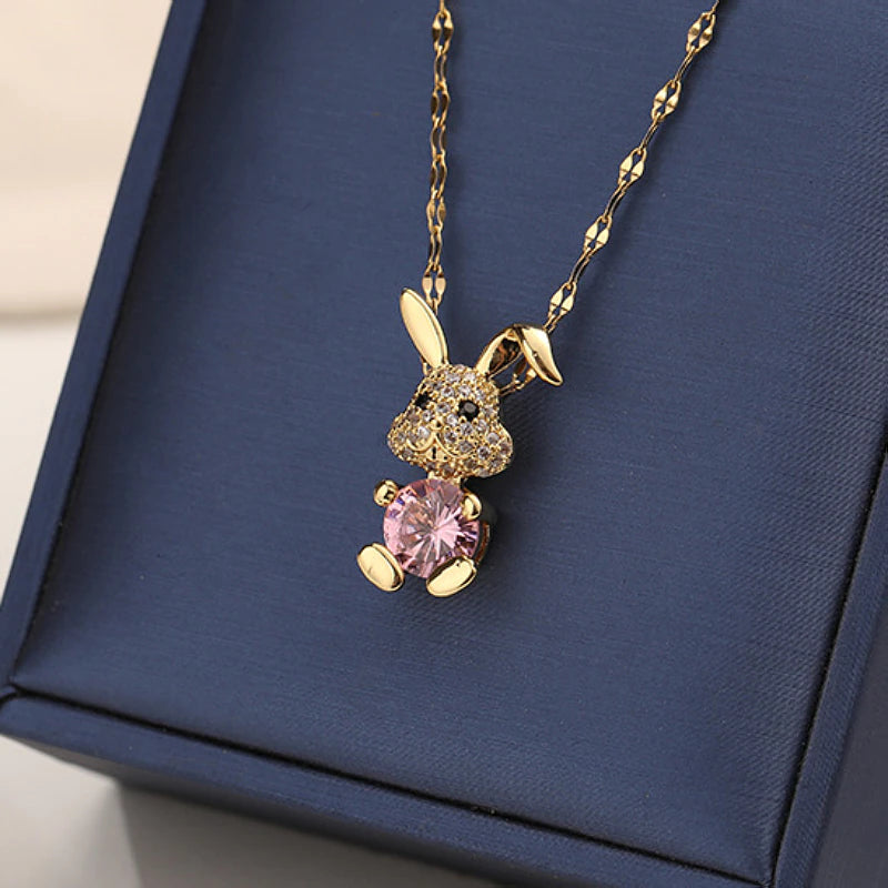 collier lapin zircon rose